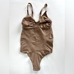 Skims Seamless Thong Sculpt Bodysuit Sienna‎ Size 2X/3X NEW Shapewear